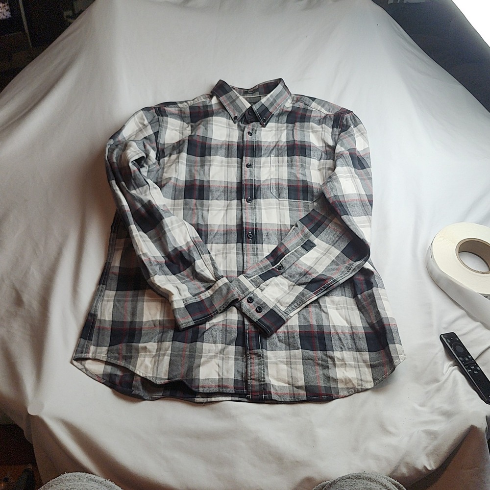 Eddie Bauer Plaid Flannel Button-Down Shirt White Gray Navy Red Men's Size Large